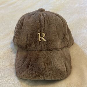 Furry Brown “R” Detail Winter Baseball Cap